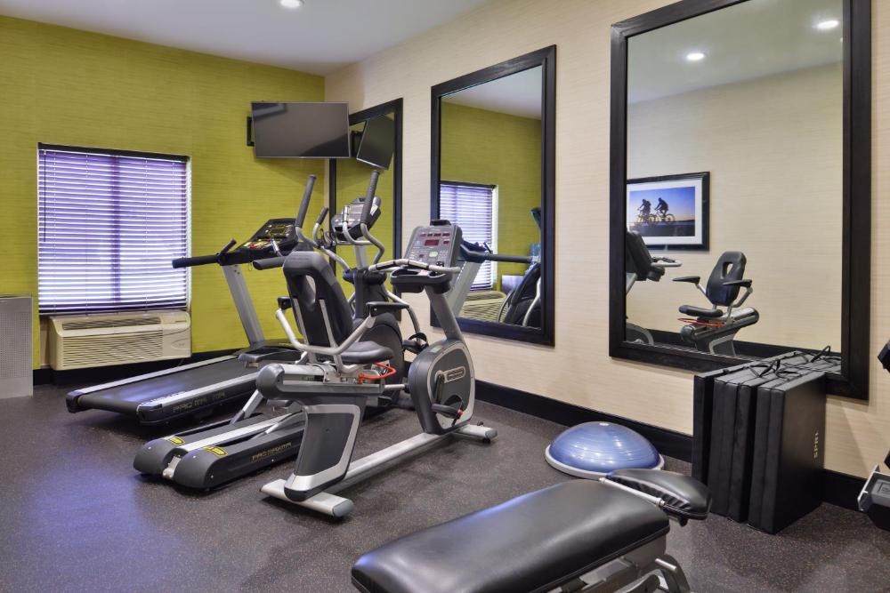 Holiday Inn Express Montgomery East I-85 Image 27