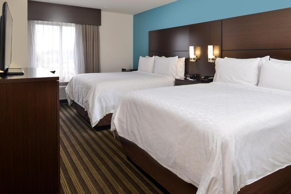 Holiday Inn Express Montgomery East I-85 Image 39