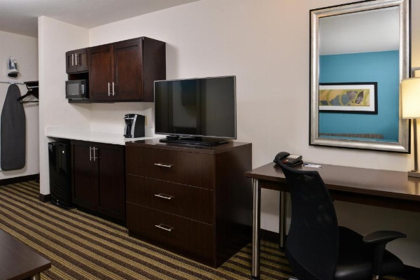 Holiday Inn Express Montgomery East I-85 image 36